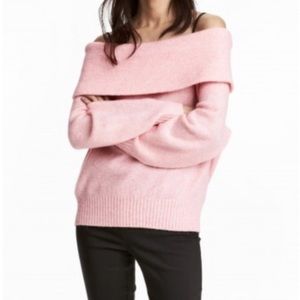 h&m off the shoulder sweater!